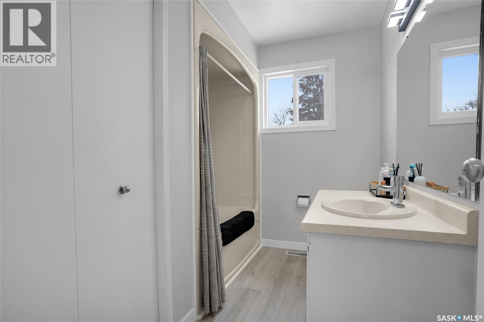 283 David Knight Crescent, Saskatoon, SK - Indoor Photo Showing Bathroom