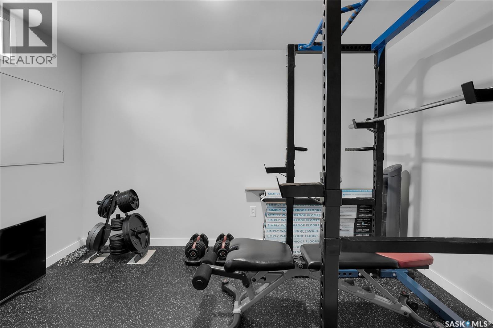283 David Knight Crescent, Saskatoon, SK - Indoor Photo Showing Gym Room