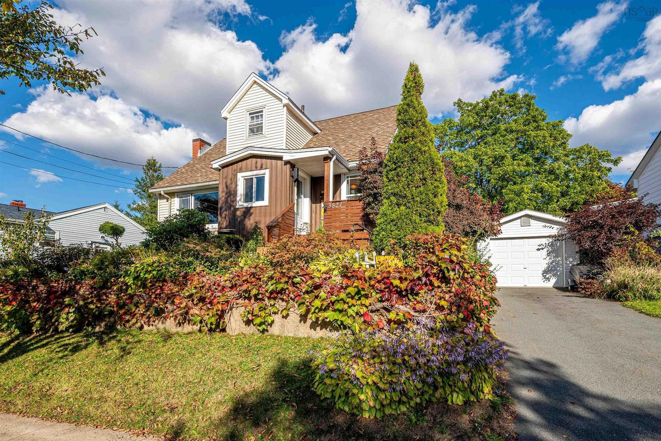 3821 Basinview Drive, Halifax, NS