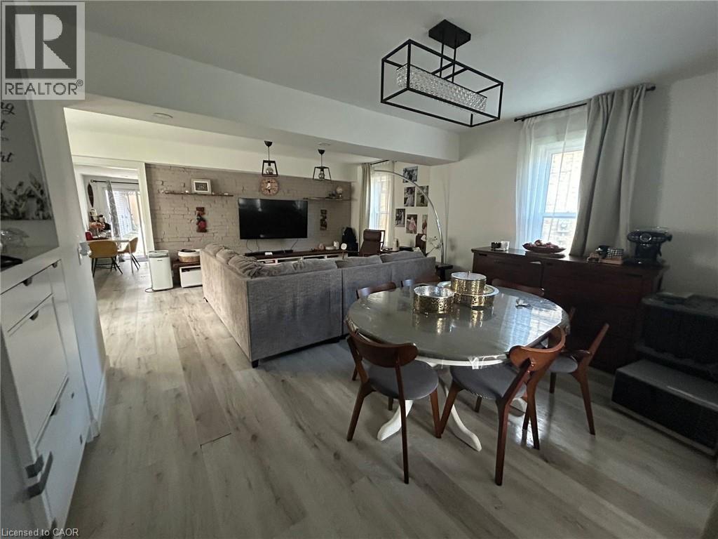 159 Waterloo Street, Kitchener, ON - Indoor