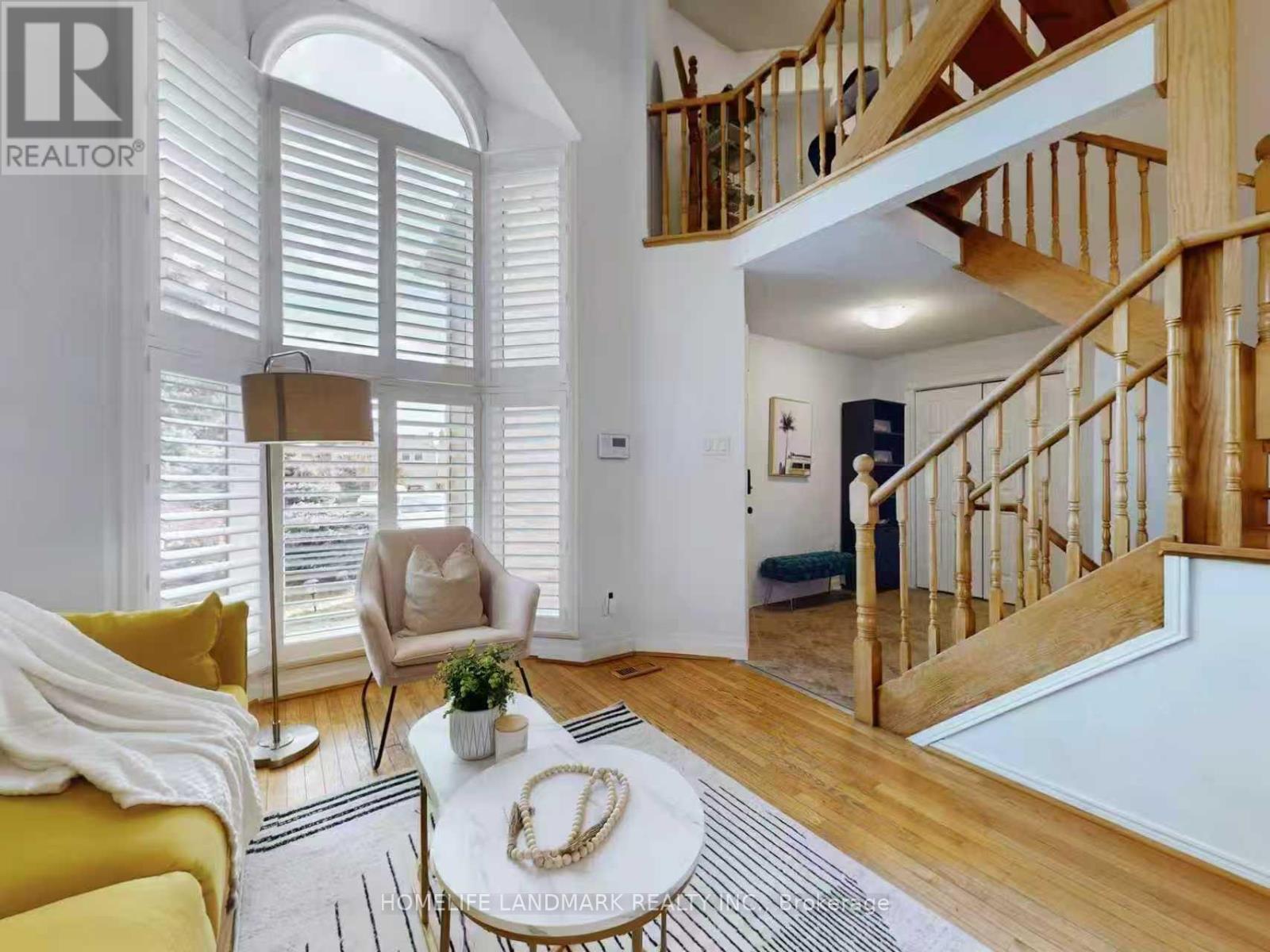 837 Apple Gate Court, Mississauga, ON - Indoor