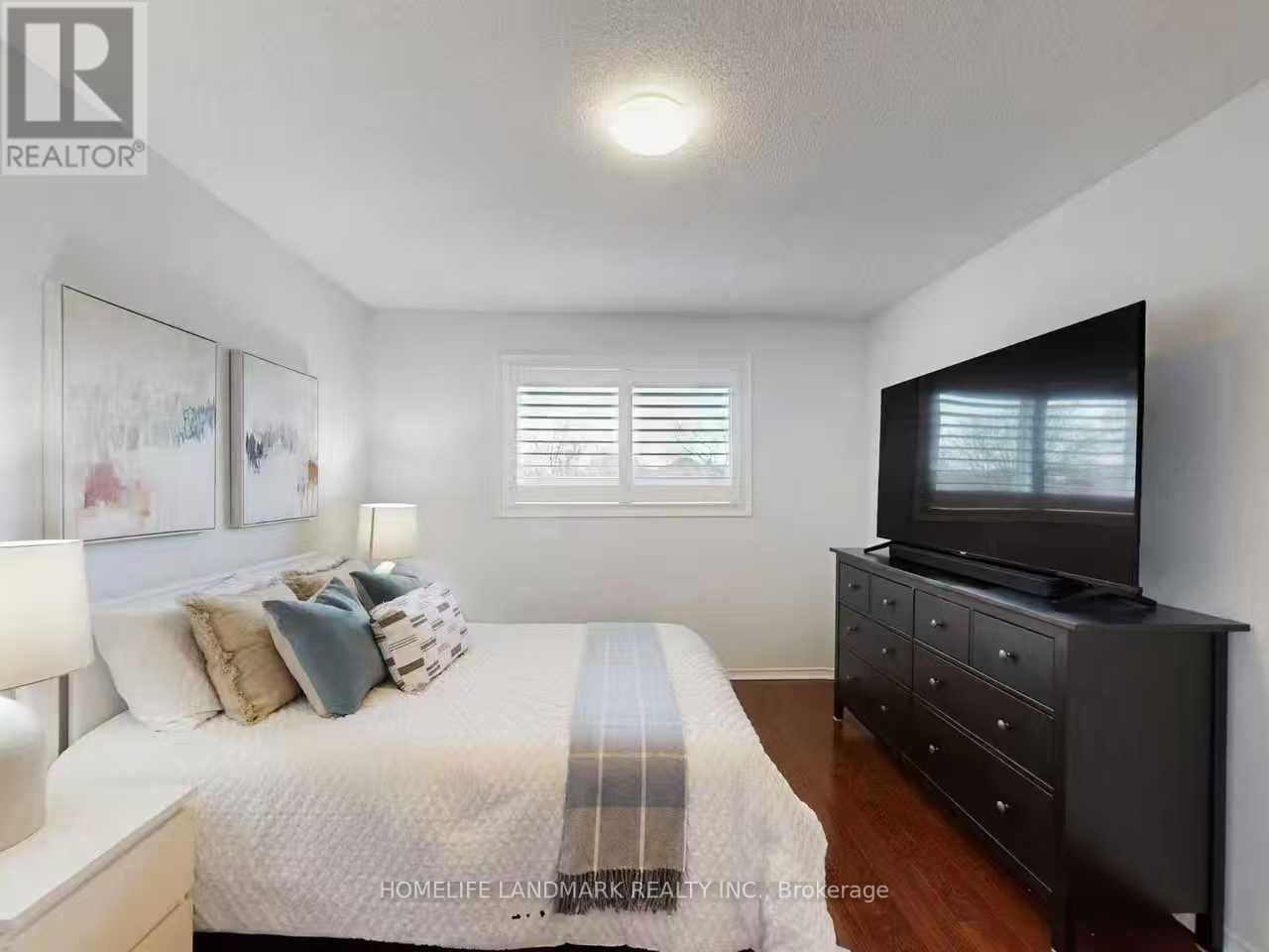 837 Apple Gate Court, Mississauga, ON - Indoor Photo Showing Bedroom