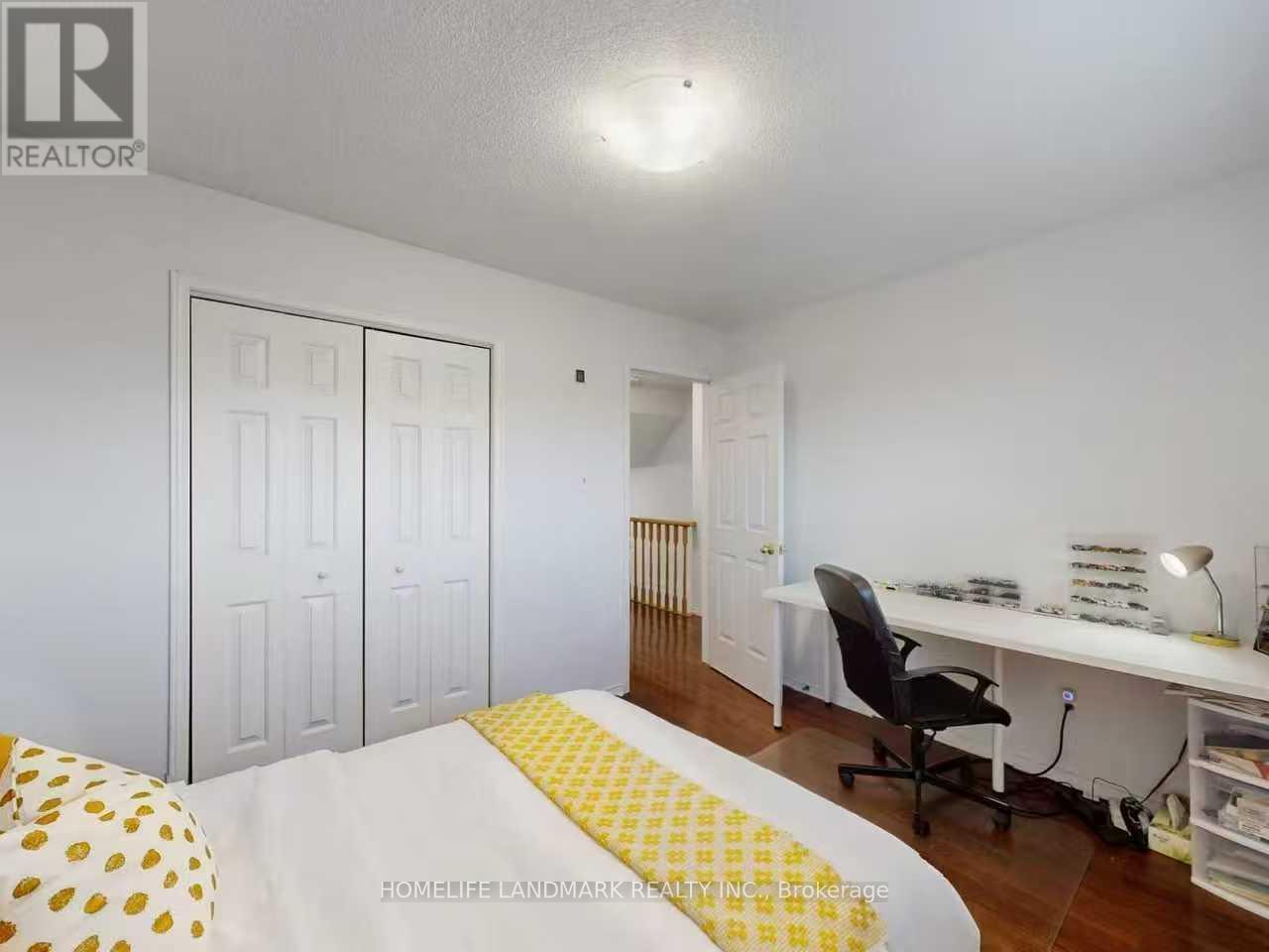 837 Apple Gate Court, Mississauga, ON - Indoor Photo Showing Bedroom