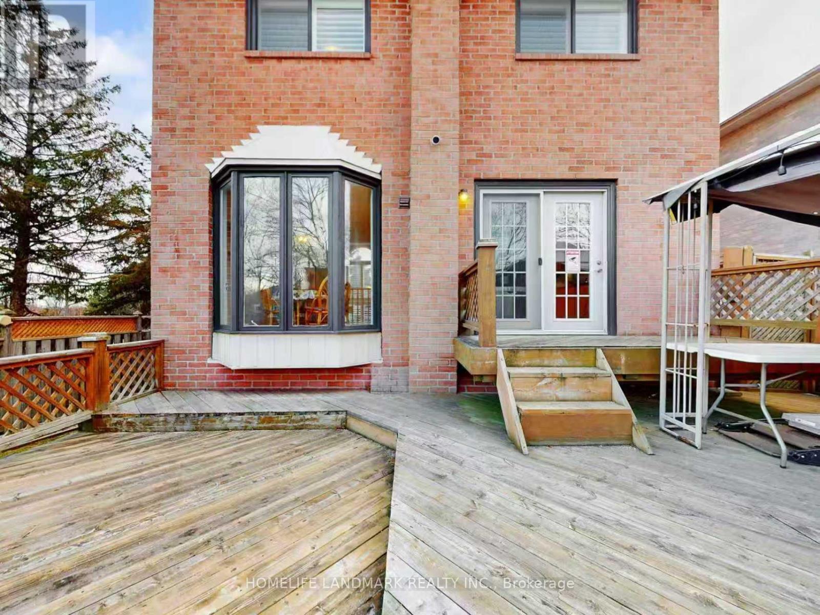 837 Apple Gate Court, Mississauga, ON - Outdoor With Deck Patio Veranda With Exterior