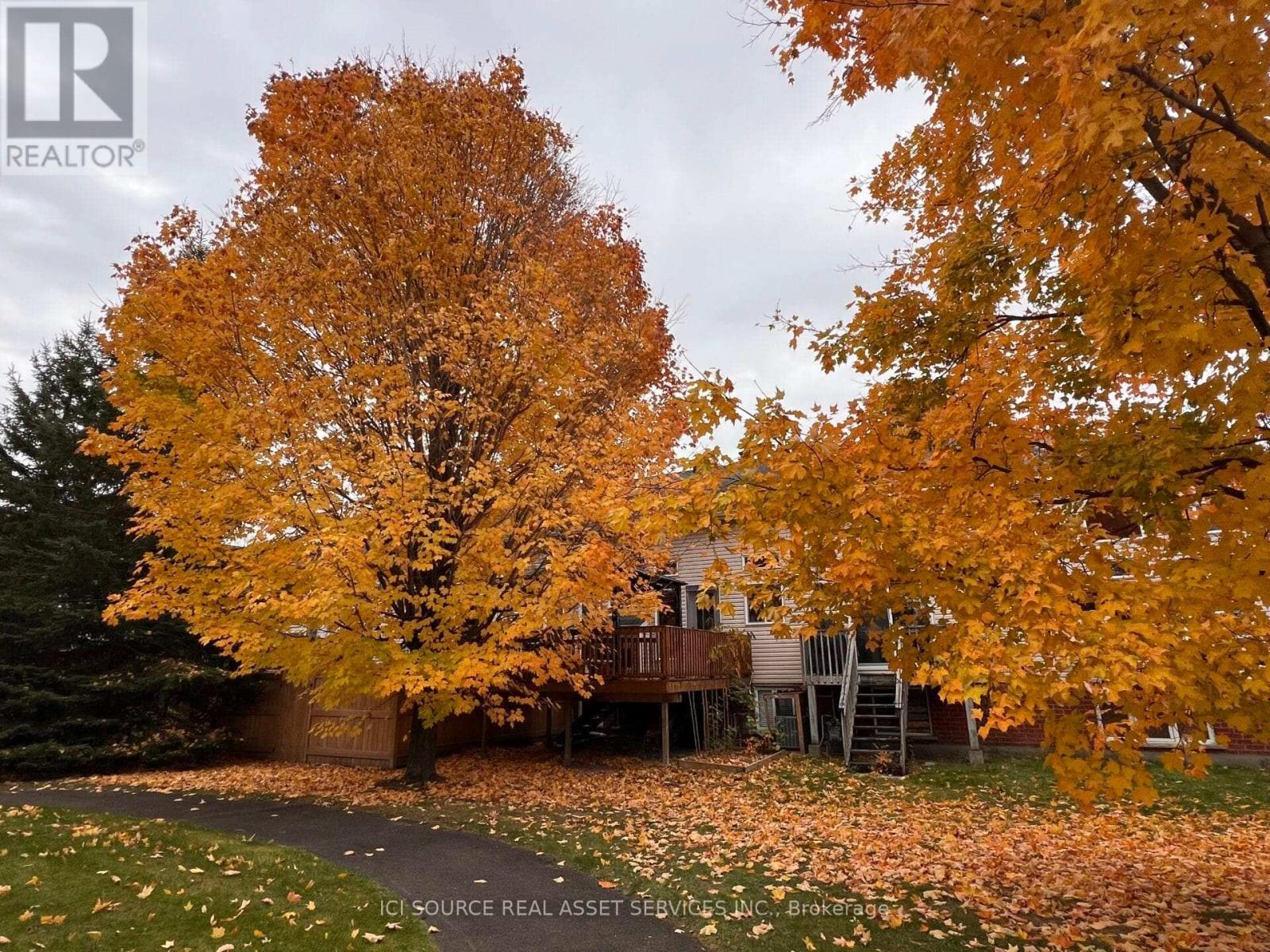 127 Gladeview Private, Ottawa, ON - Outdoor