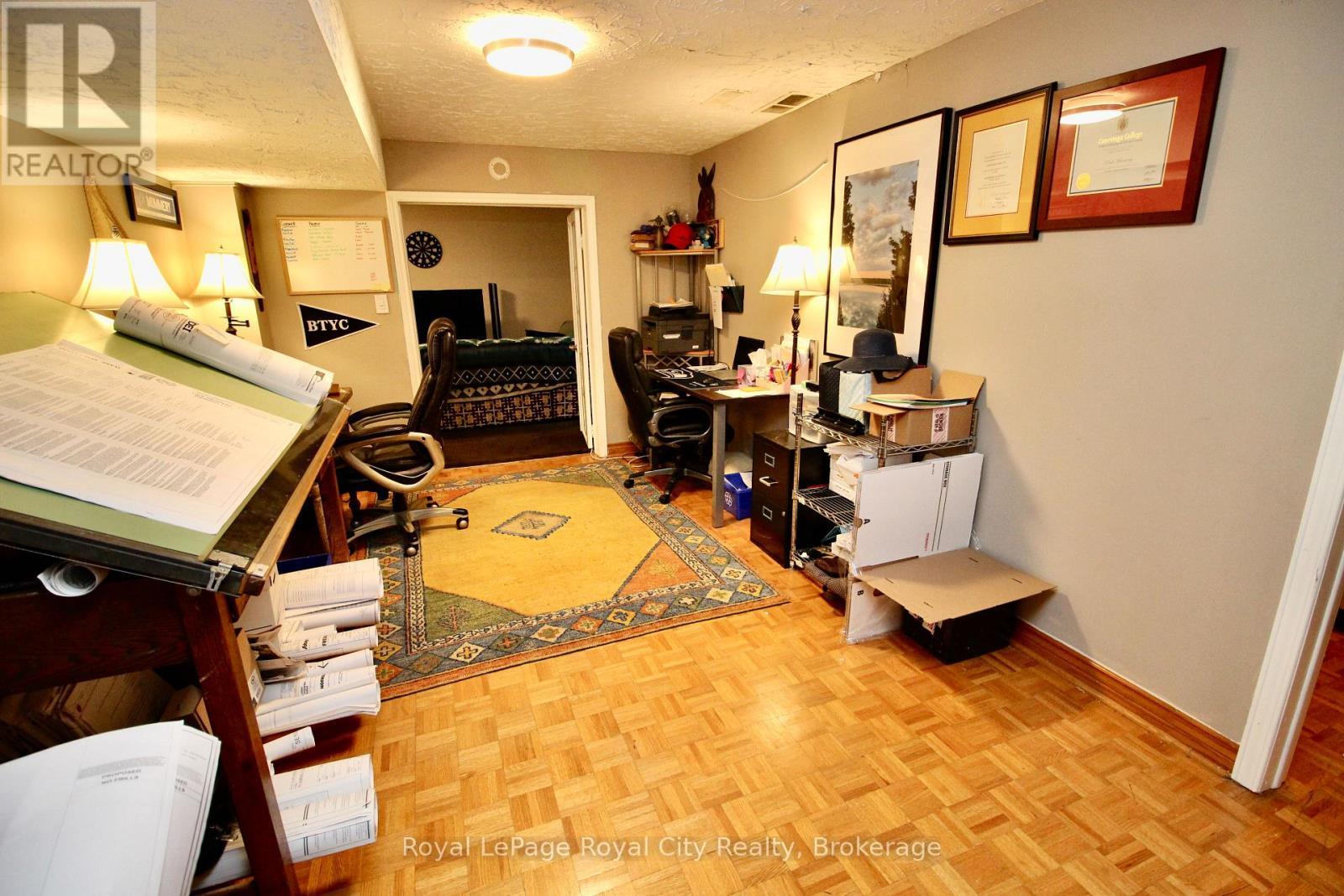 82 Gunn Avenue, Cambridge, ON - Indoor Photo Showing Other Room