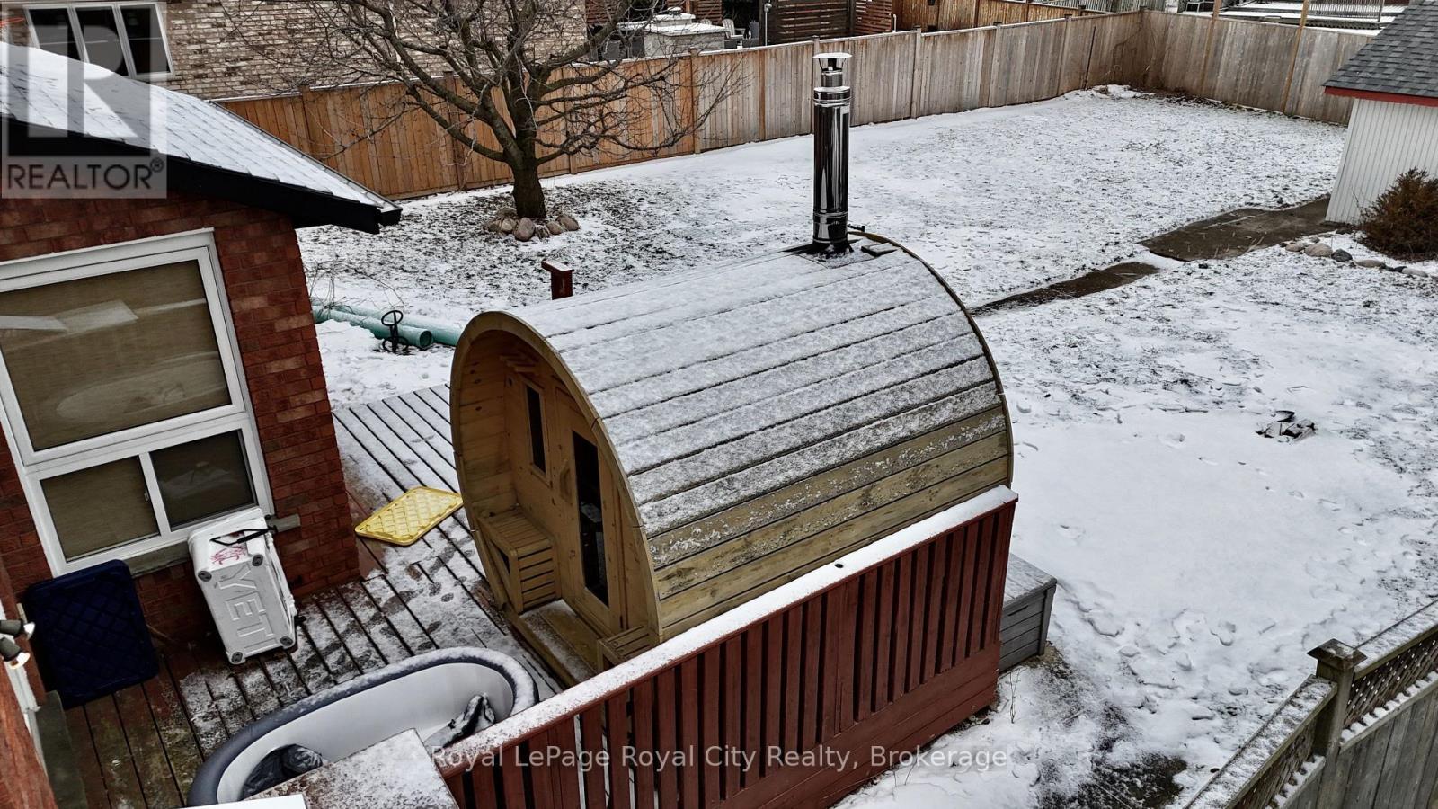 82 Gunn Avenue, Cambridge, ON - Outdoor