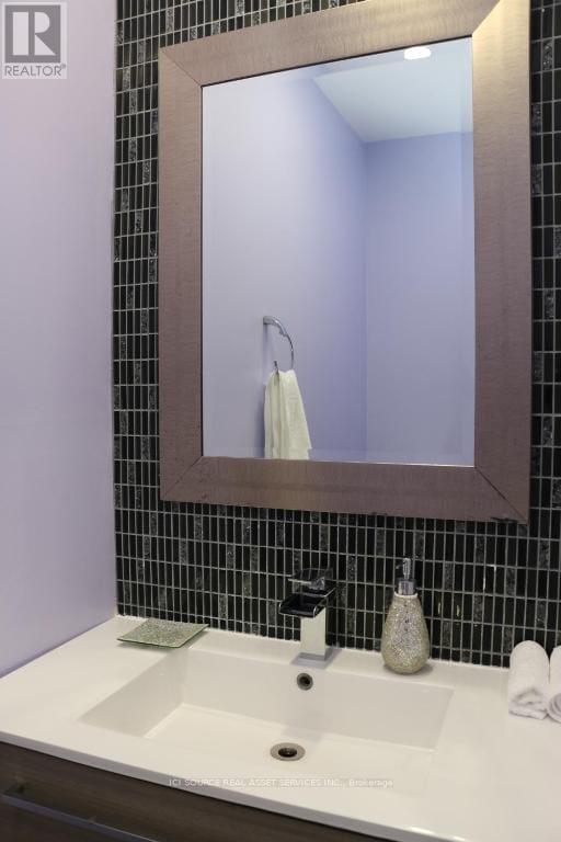 Upper - 164 Stather Crescent, Markham, ON - Indoor Photo Showing Bathroom