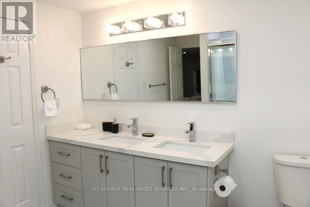 Upper - 164 Stather Crescent, Markham, ON - Indoor Photo Showing Bathroom