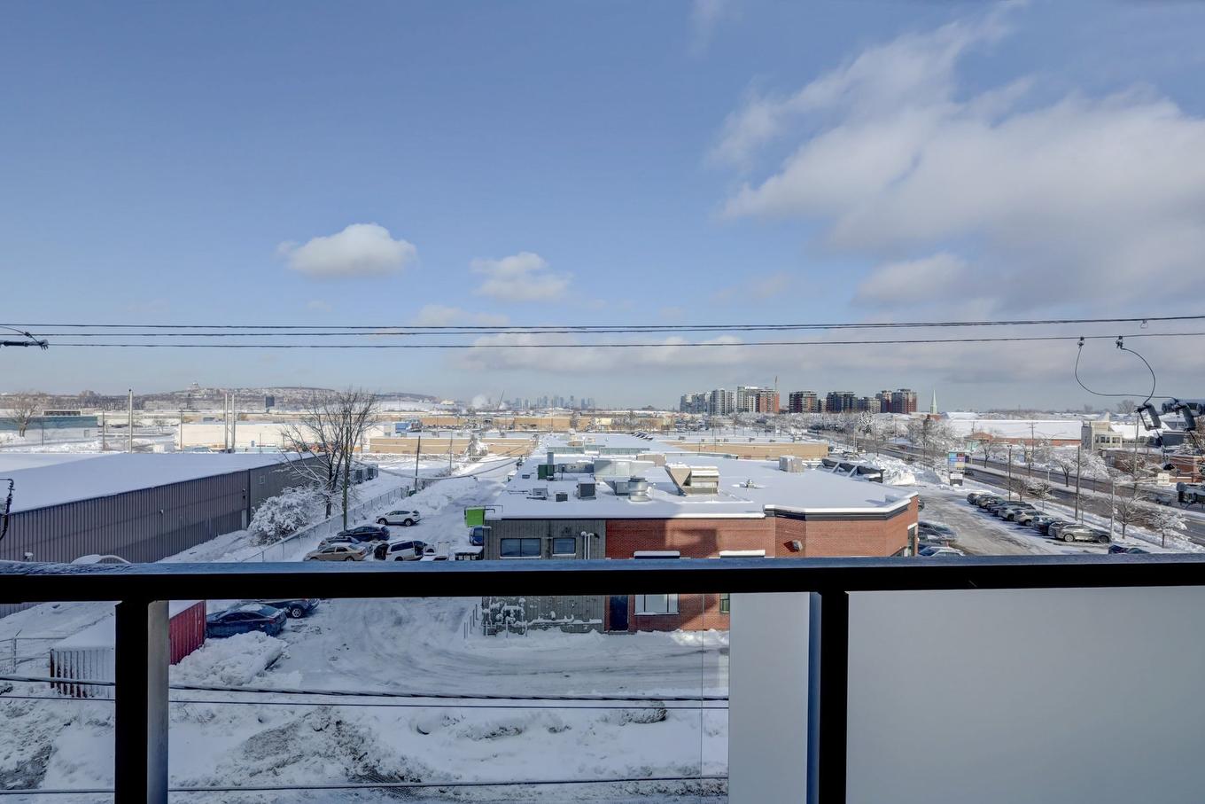 Balcon - 421-7227 Boul. Newman, Montréal (Lasalle), QC - Outdoor With View