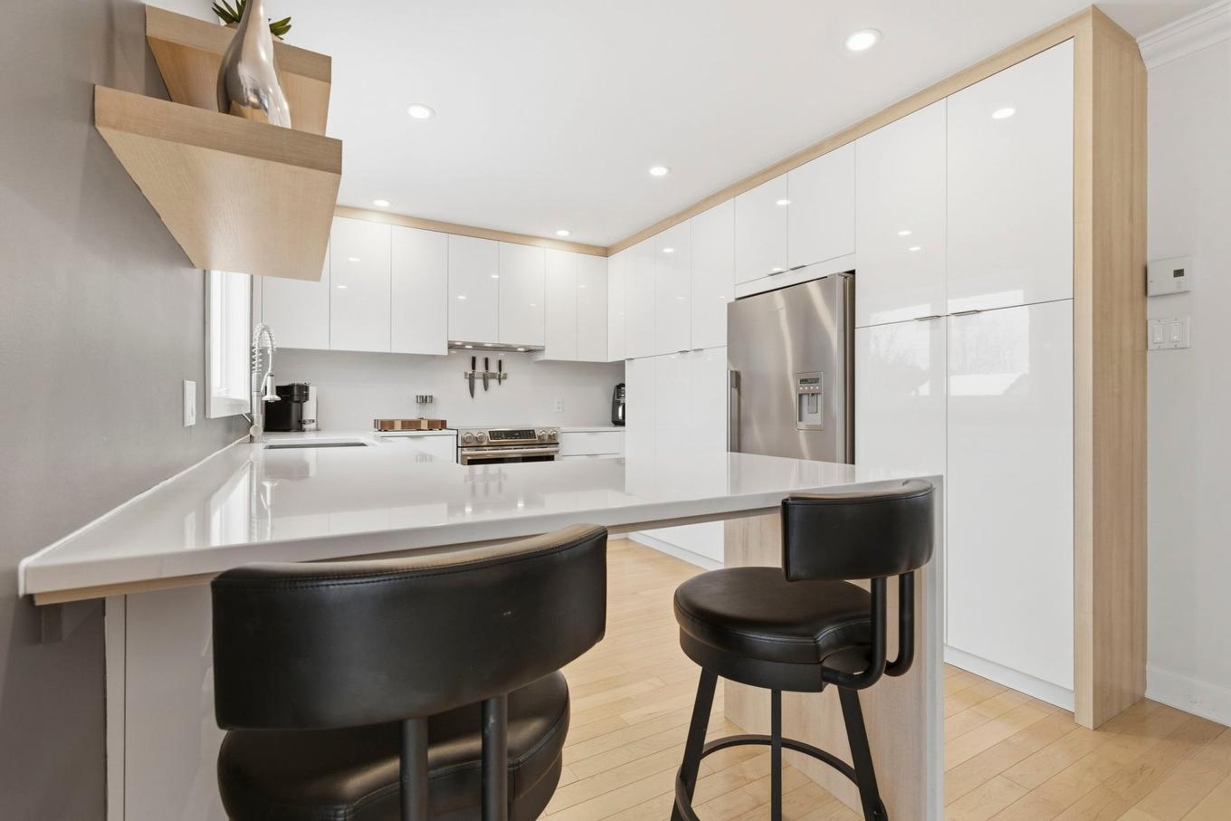 Cuisine - 155 Rue Louis-Bariteau, La Prairie, QC - Indoor Photo Showing Kitchen