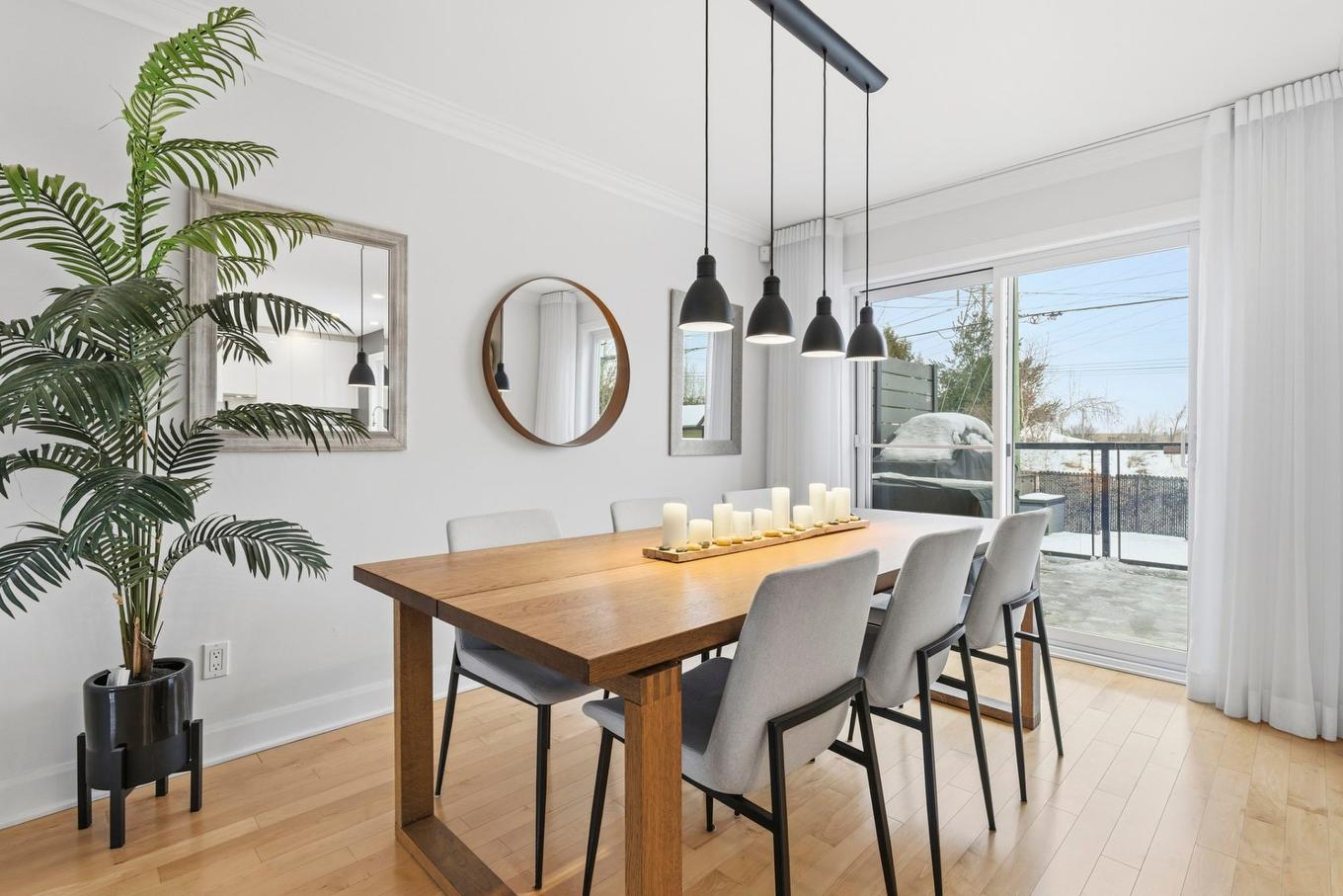 Salle à manger - 155 Rue Louis-Bariteau, La Prairie, QC - Indoor Photo Showing Dining Room