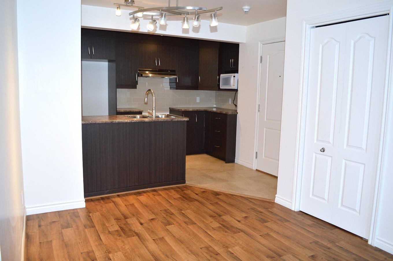 Kitchen - 101-2075 Av. Pratte, Saint-Hyacinthe, QC - Indoor Photo Showing Kitchen
