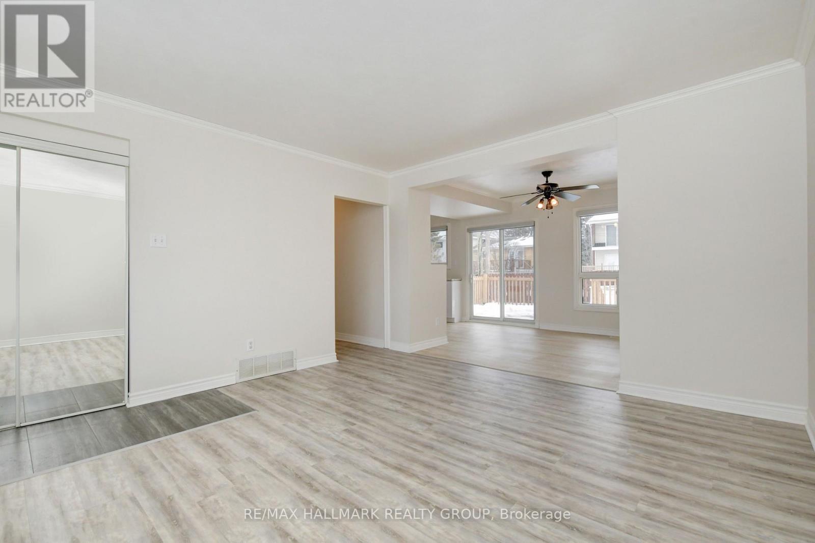 2223 Martha Avenue, Ottawa, ON - Indoor Photo Showing Other Room