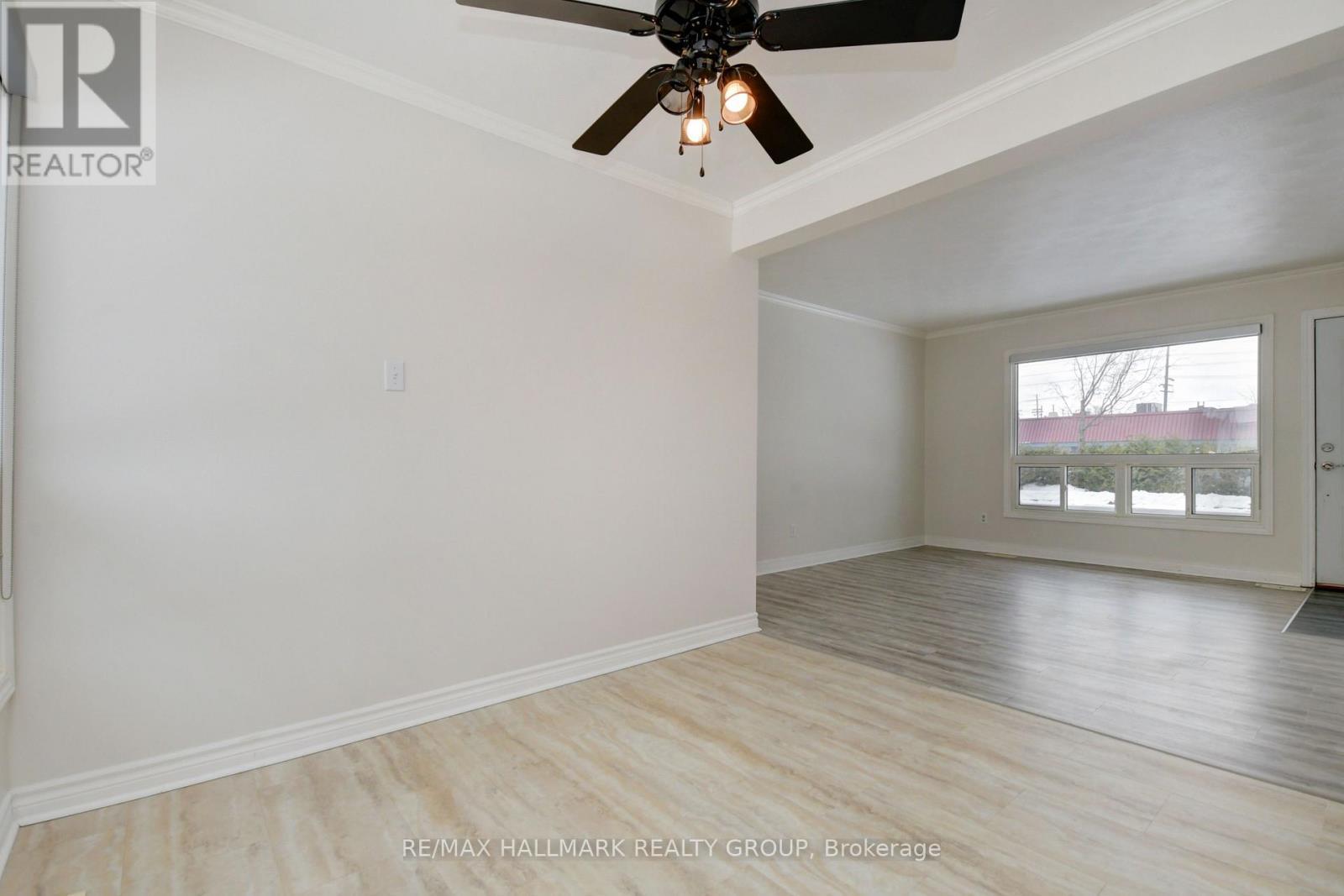 2223 Martha Avenue, Ottawa, ON - Indoor Photo Showing Other Room
