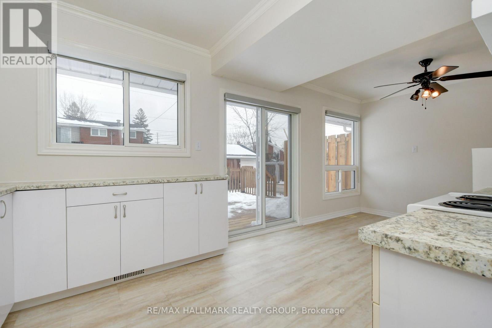 2223 Martha Avenue, Ottawa, ON - Indoor Photo Showing Other Room