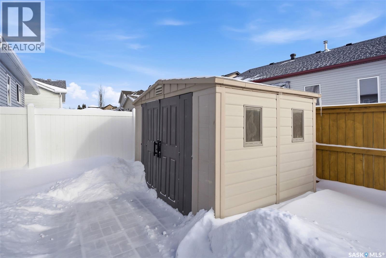 1007 Cypress Way, Regina, SK - Outdoor With Exterior