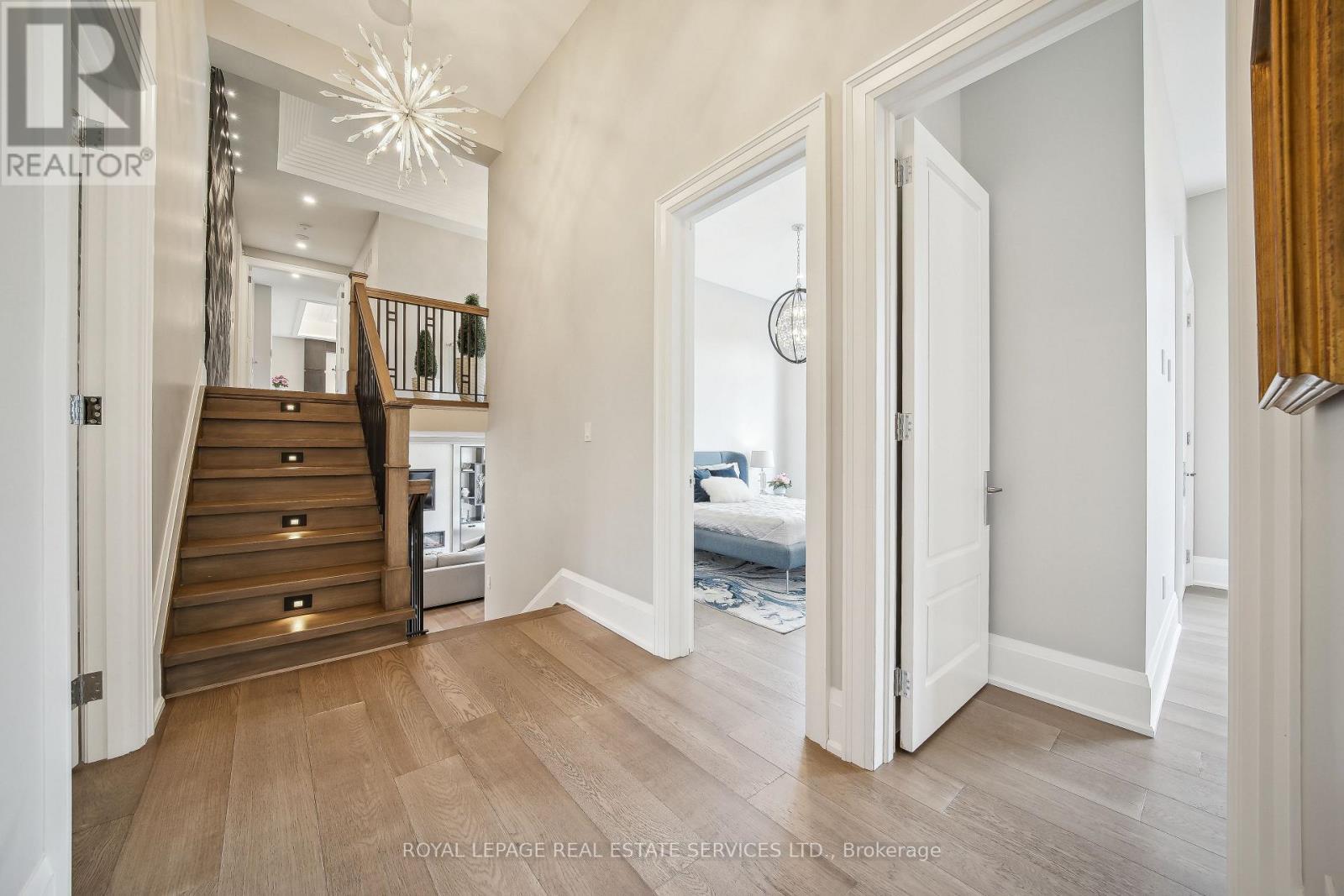 1489 Rogerswood Court, Mississauga, ON - Indoor Photo Showing Other Room