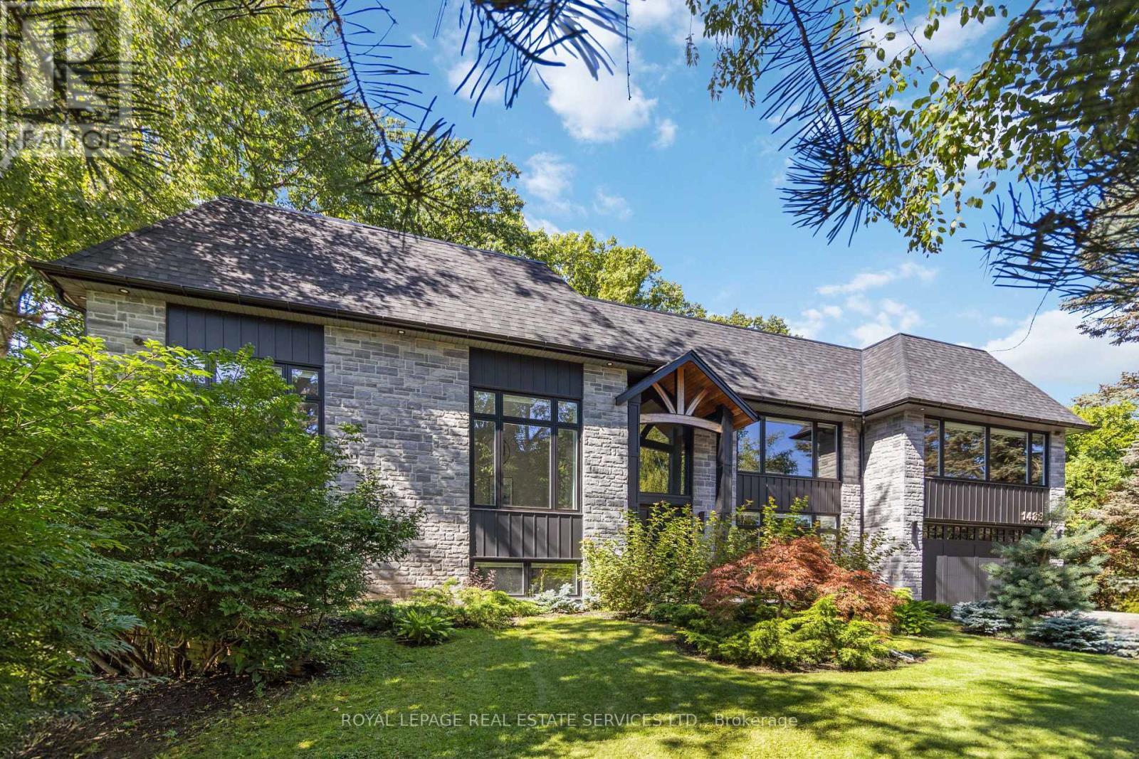 1489 Rogerswood Court, Mississauga, ON - Outdoor