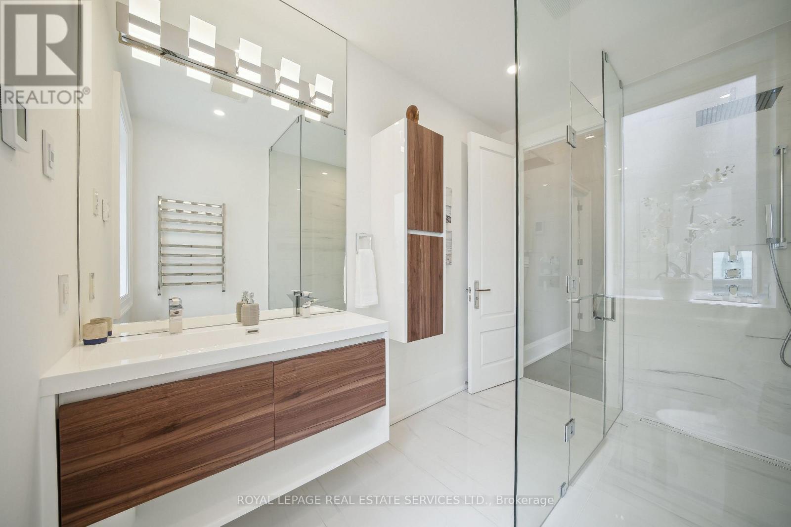 1489 Rogerswood Court, Mississauga, ON - Indoor Photo Showing Bathroom