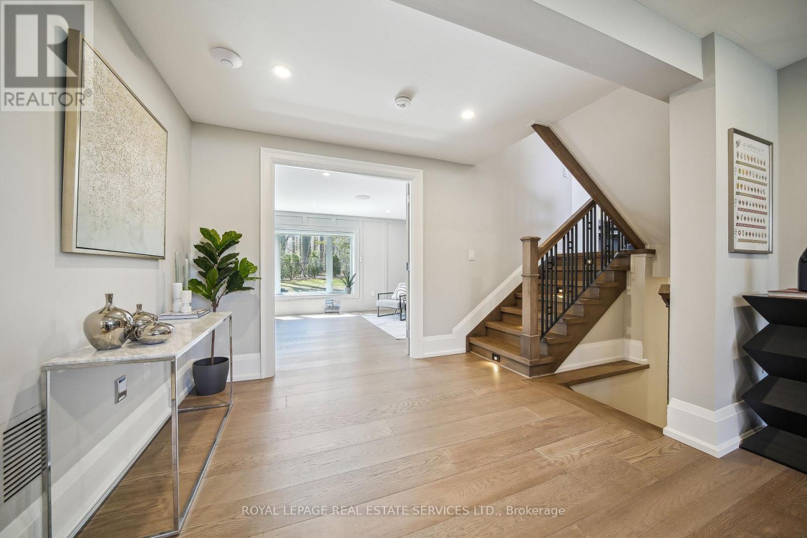 1489 Rogerswood Court, Mississauga, ON - Indoor Photo Showing Other Room