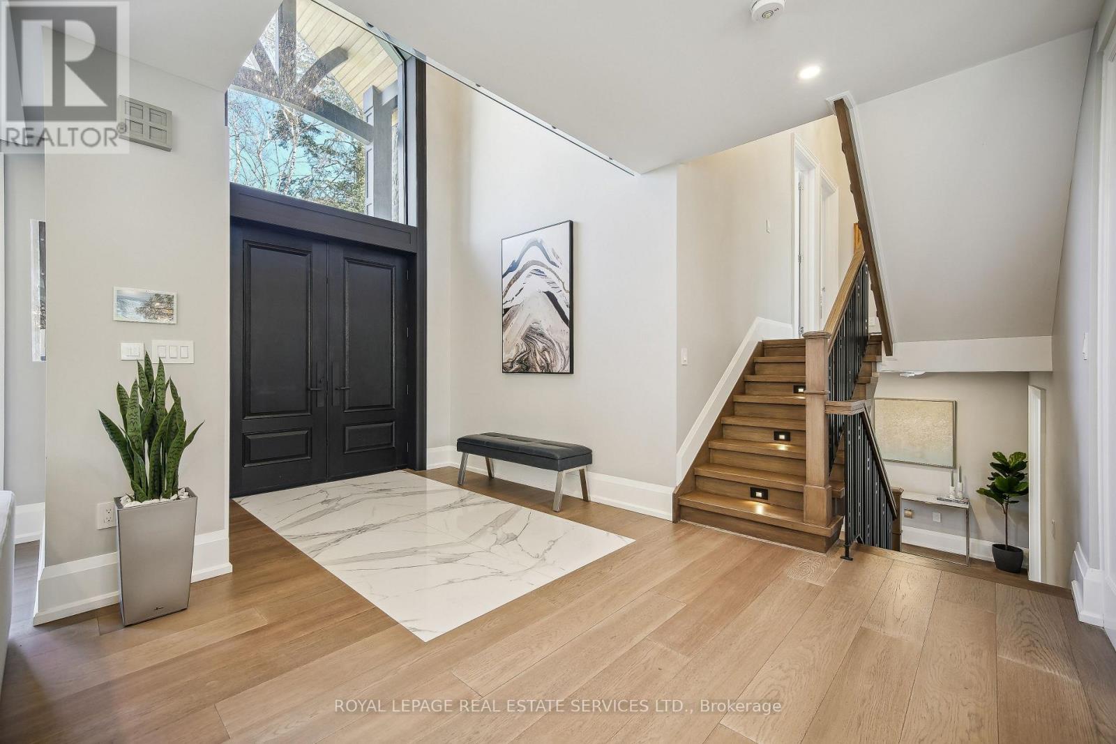 1489 Rogerswood Court, Mississauga, ON - Indoor Photo Showing Other Room