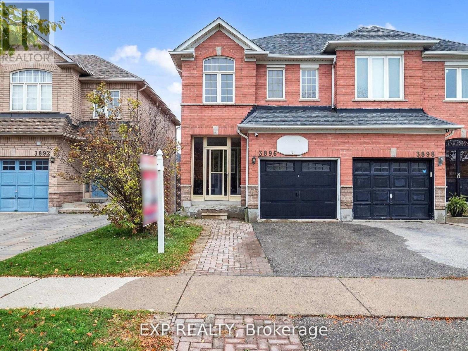 3896 Lacman Trail, Mississauga, ON - Outdoor With Facade