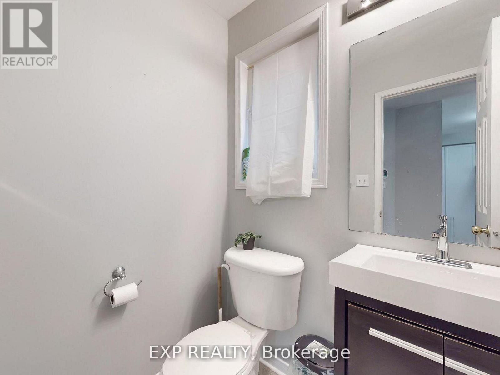 3896 Lacman Trail, Mississauga, ON - Indoor Photo Showing Bathroom