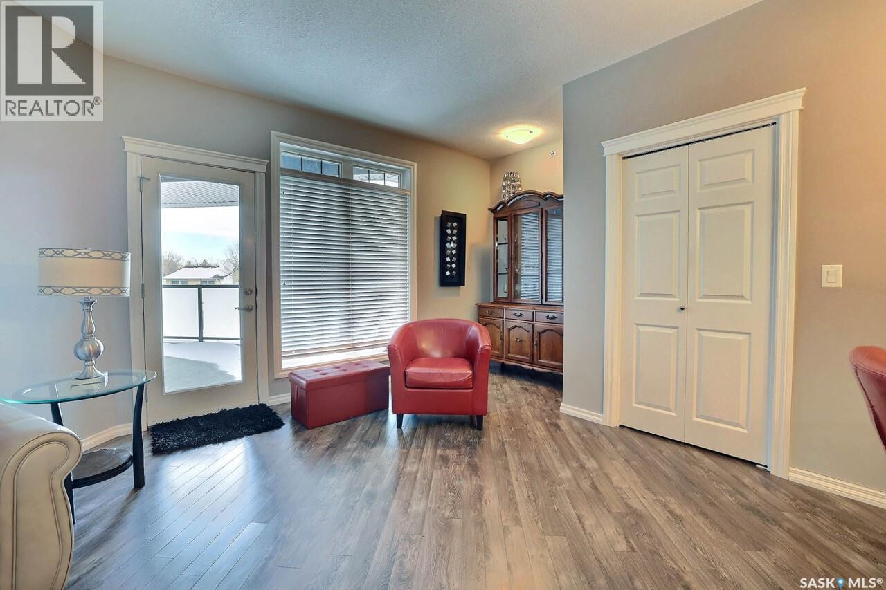 201 4721 Mctavish Street, Regina, SK - Indoor