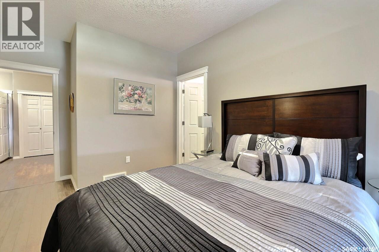 201 4721 Mctavish Street, Regina, SK - Indoor Photo Showing Bedroom