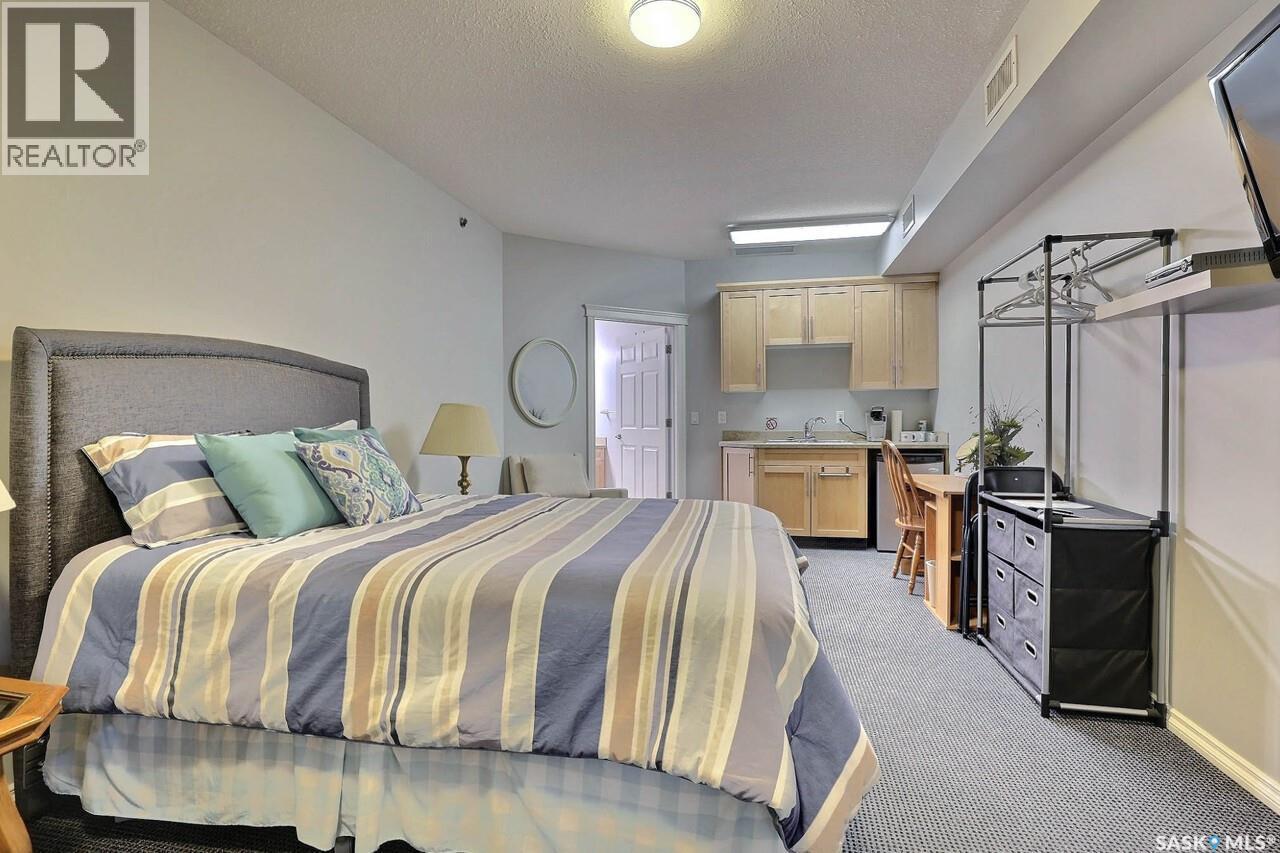 201 4721 Mctavish Street, Regina, SK - Indoor Photo Showing Bedroom