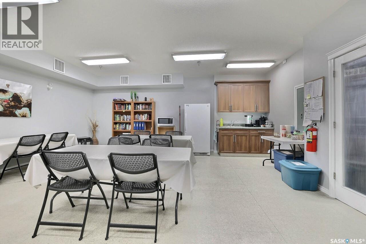 201 4721 Mctavish Street, Regina, SK - Indoor