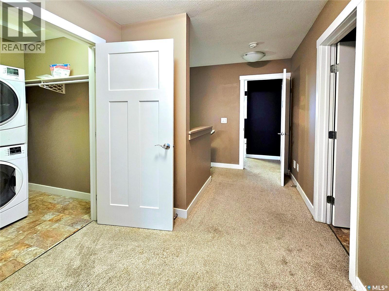121 115 Shepherd Crescent, Saskatoon, SK - Indoor Photo Showing Laundry Room