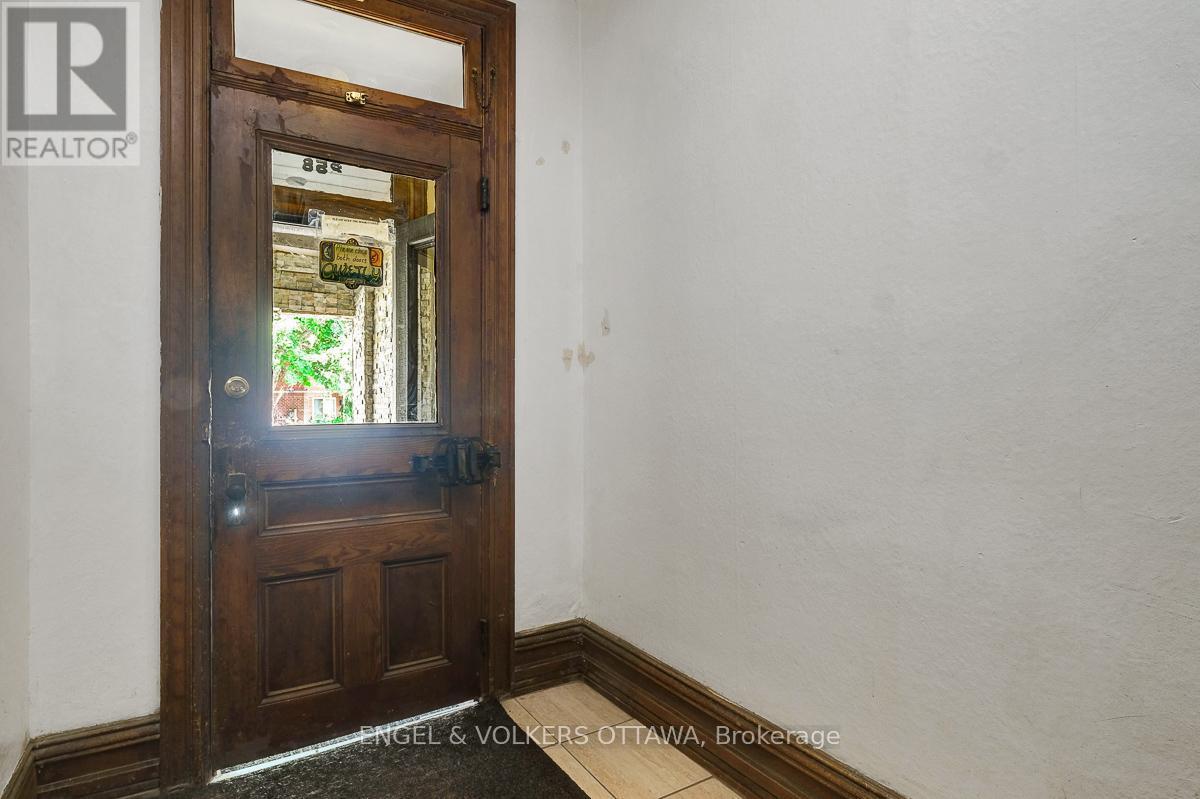 258 Kent Street, Ottawa, ON - Indoor Photo Showing Other Room
