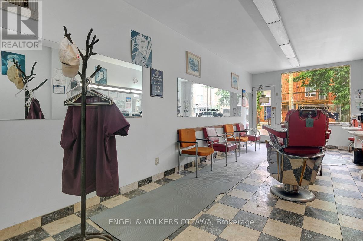 258 Kent Street, Ottawa, ON - Indoor