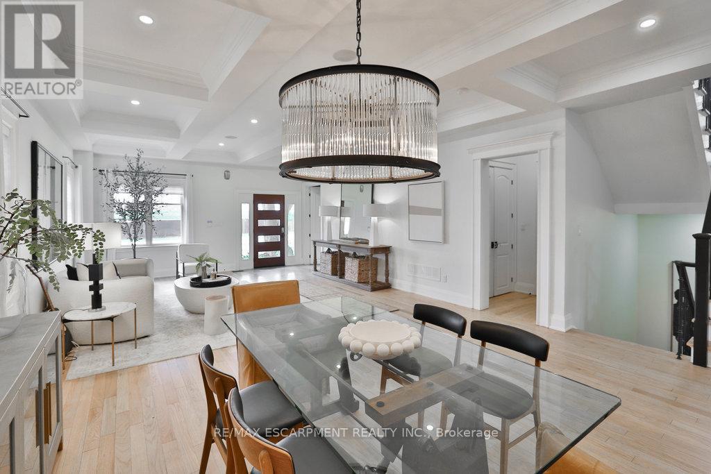 43 Mississauga Road S, Mississauga, ON - Indoor