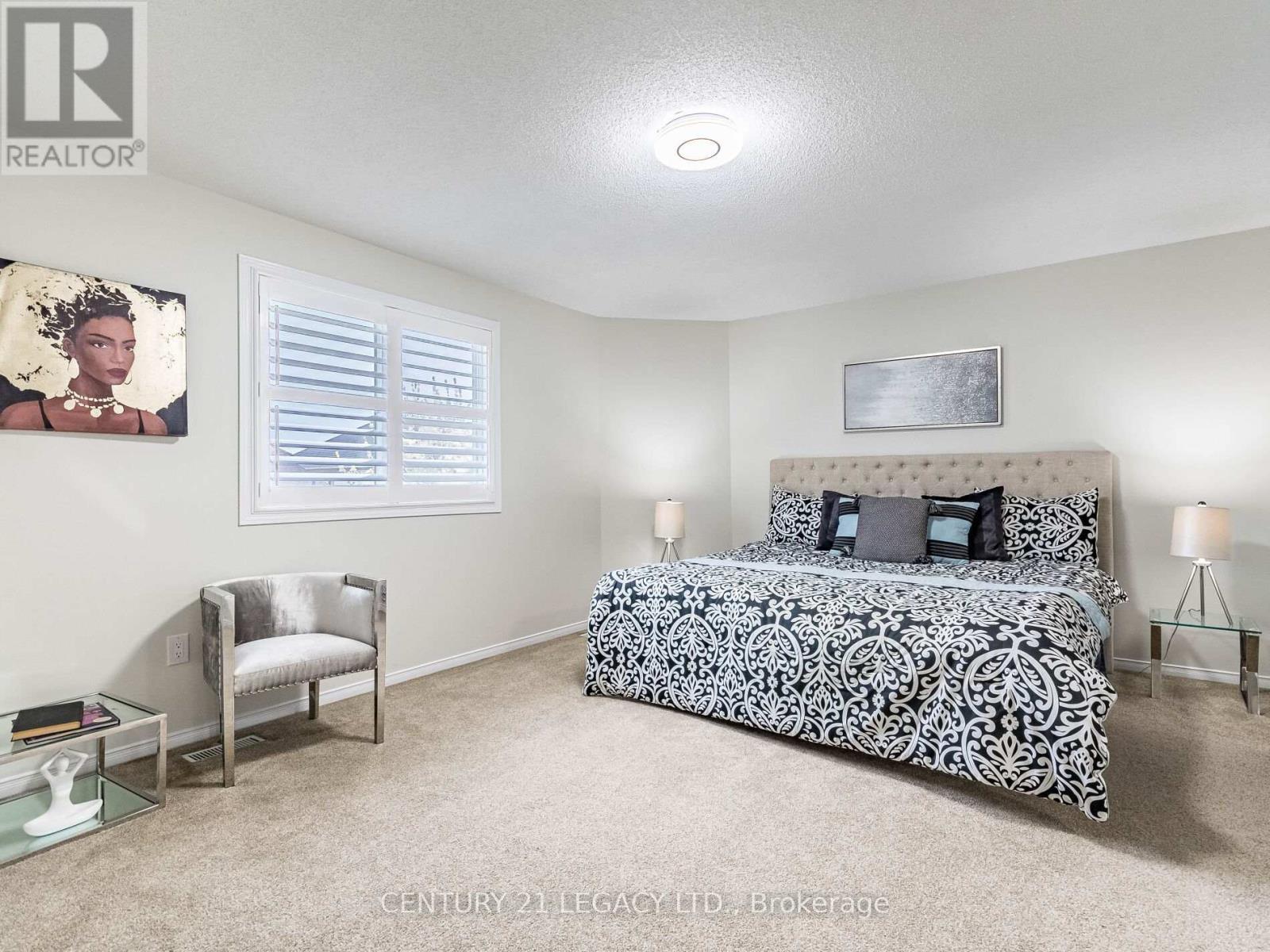 4110 Forest Run Avenue, Burlington, ON - Indoor Photo Showing Bedroom