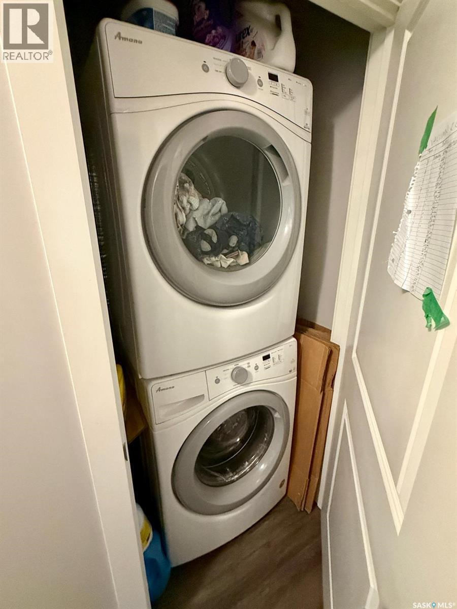 2260 Montreal Street, Regina, SK - Indoor Photo Showing Laundry Room