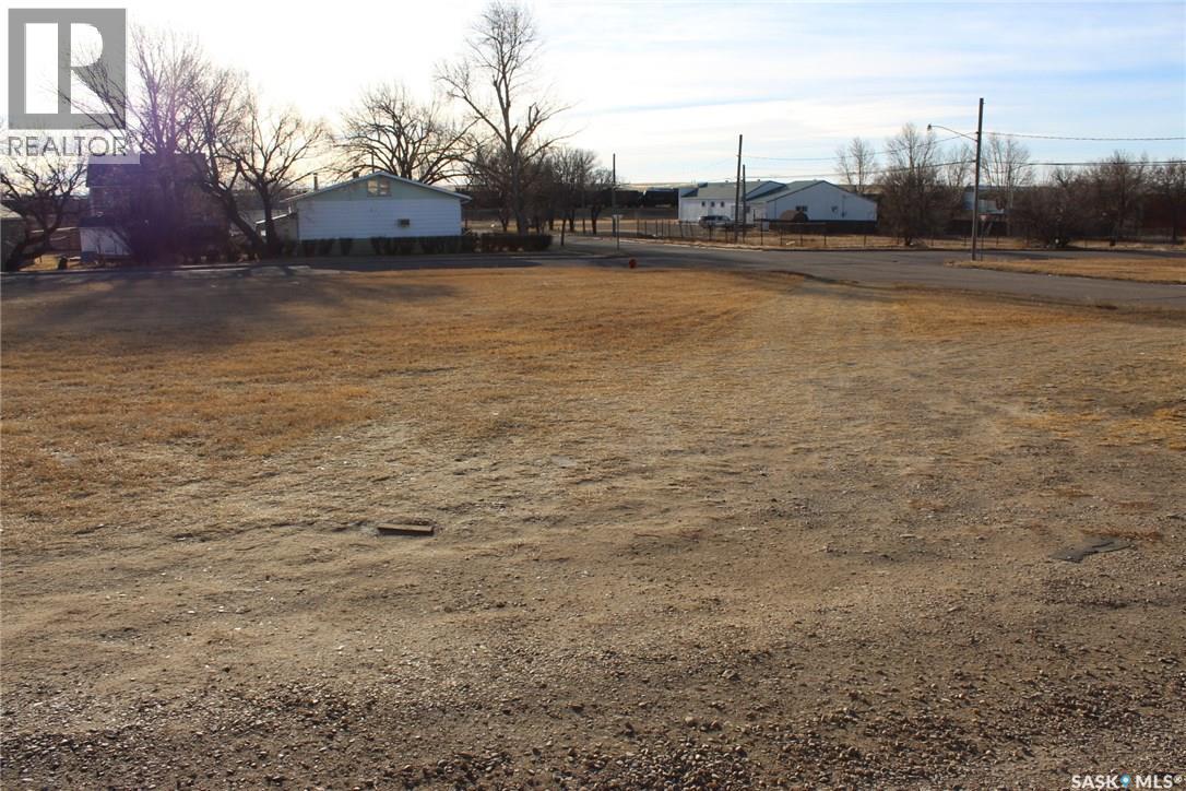 253 2Nd Avenue E, Shaunavon, SK