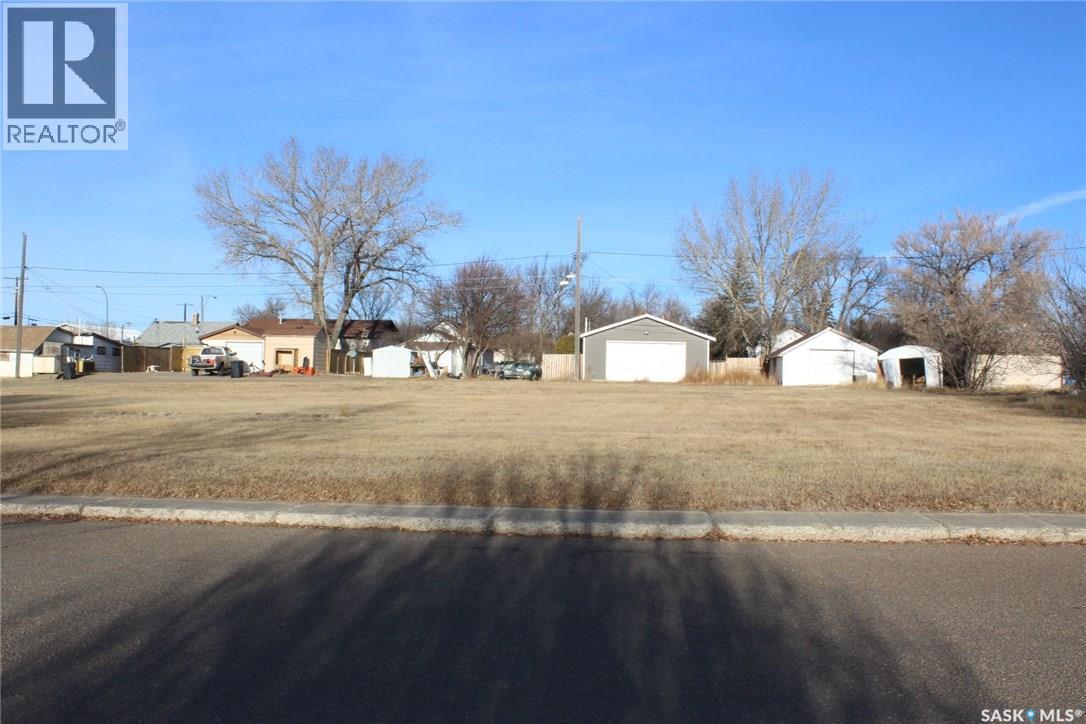 253 2Nd Avenue E, Shaunavon, SK