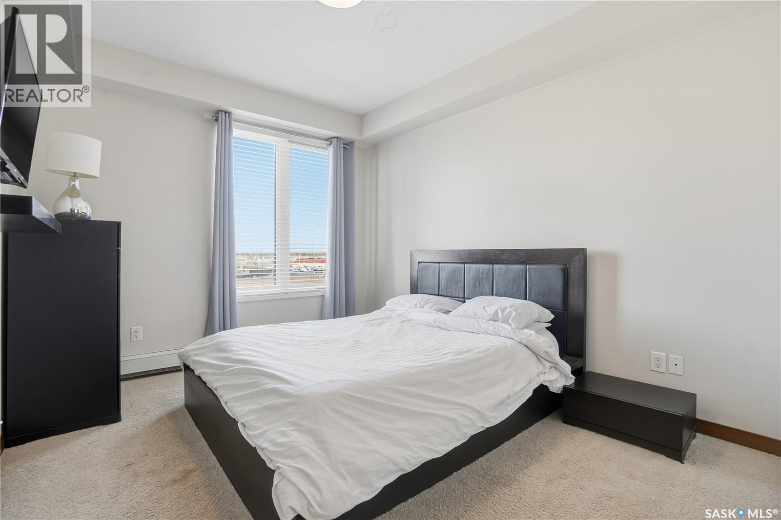 414 2101 Heseltine Road, Regina, SK - Indoor Photo Showing Bedroom