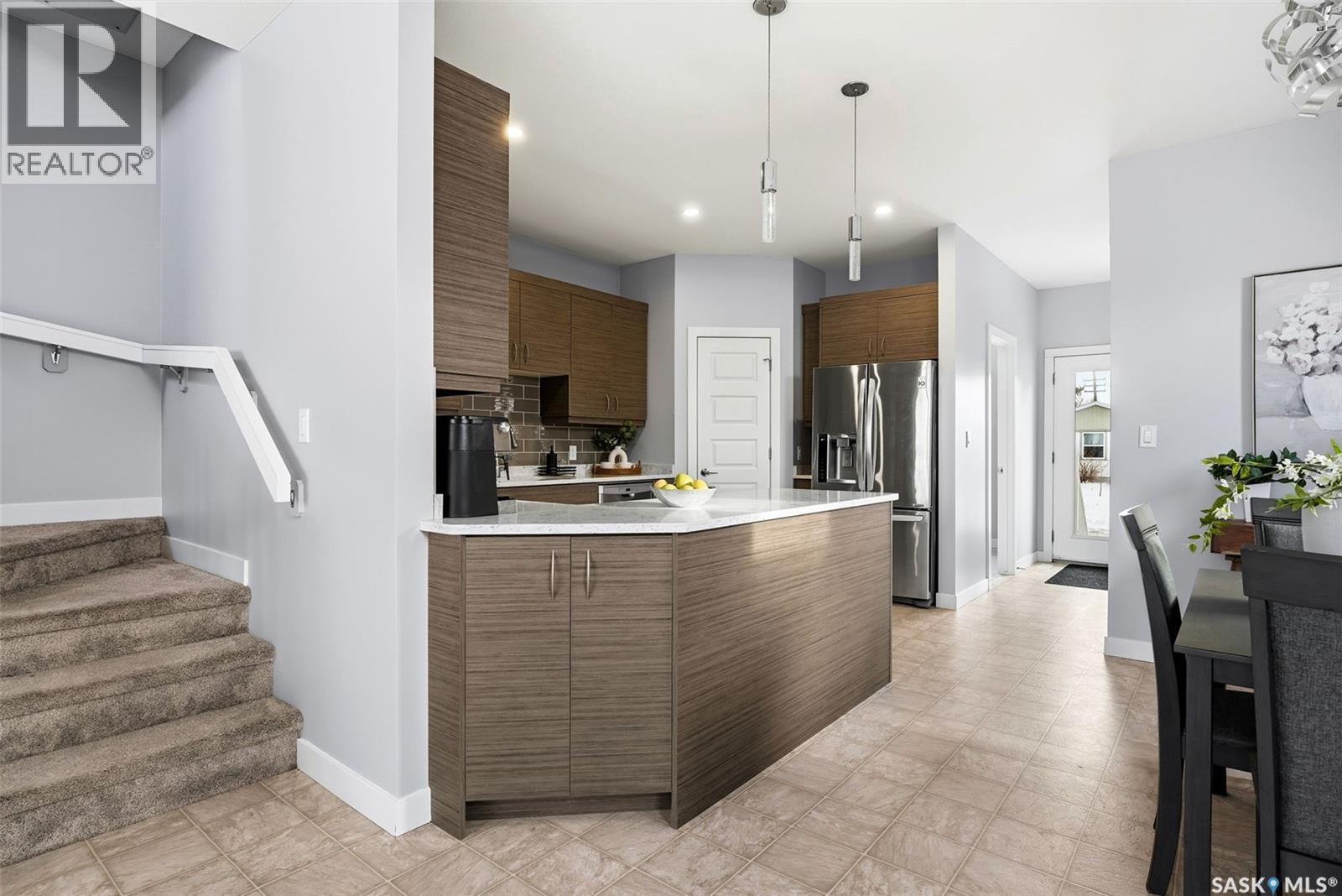 2168 Wascana Street, Regina, SK - Indoor