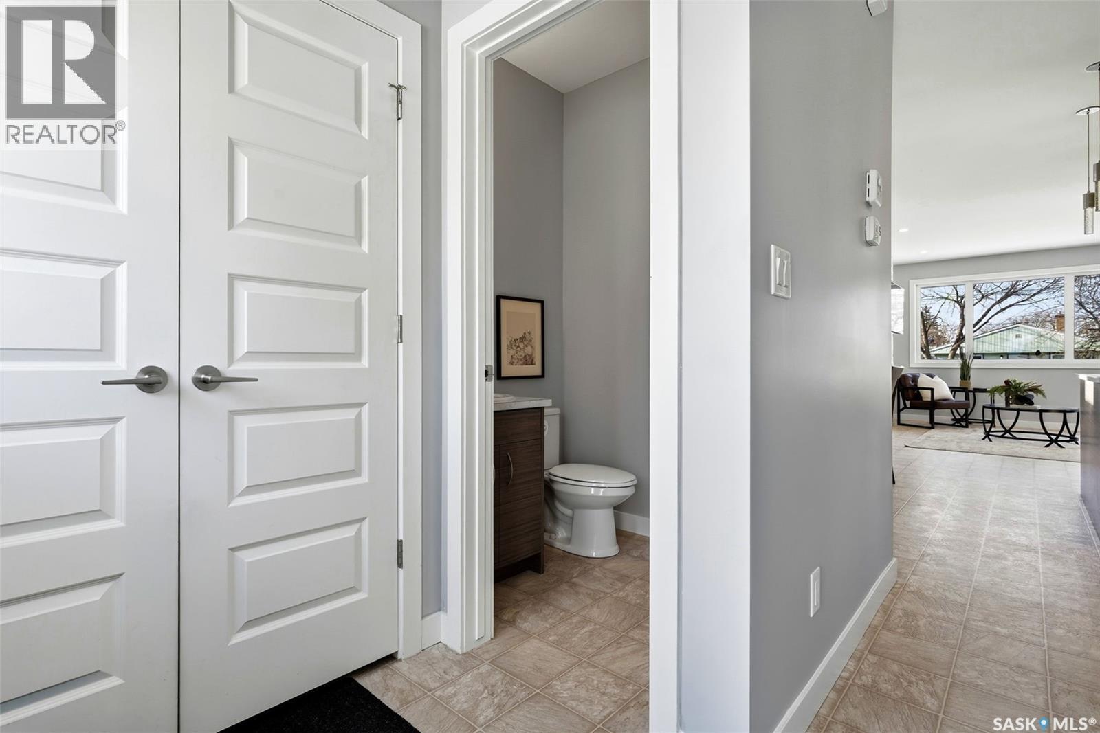 2168 Wascana Street, Regina, SK - Indoor Photo Showing Other Room