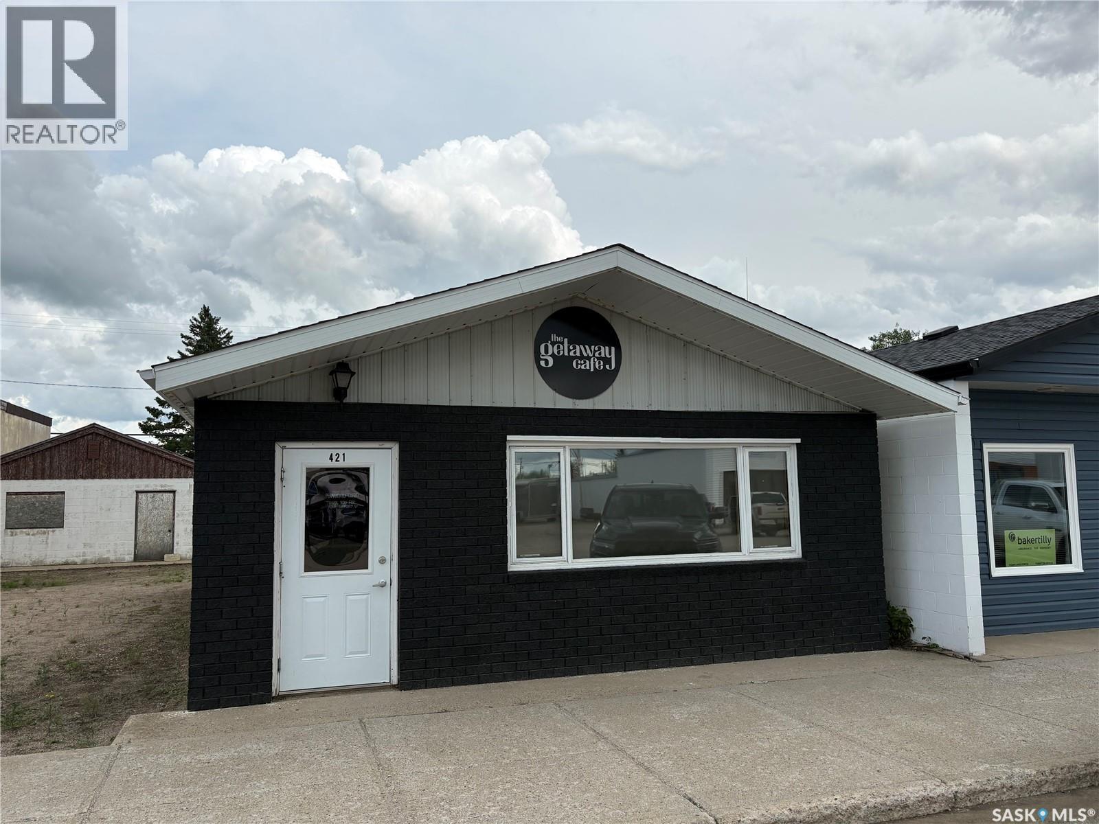 421 Main Street S, Foam Lake, SK