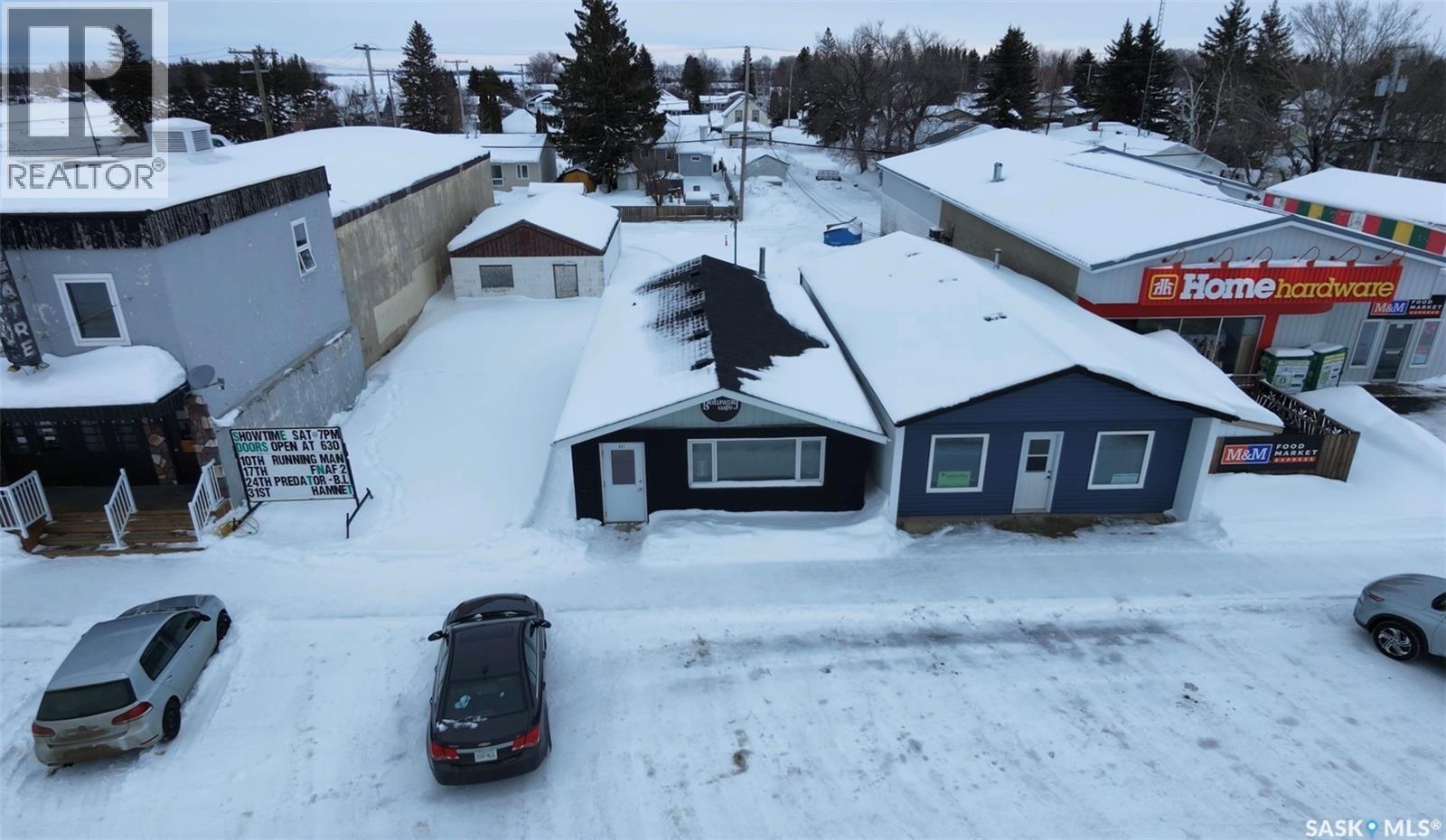 421 Main Street S, Foam Lake, SK