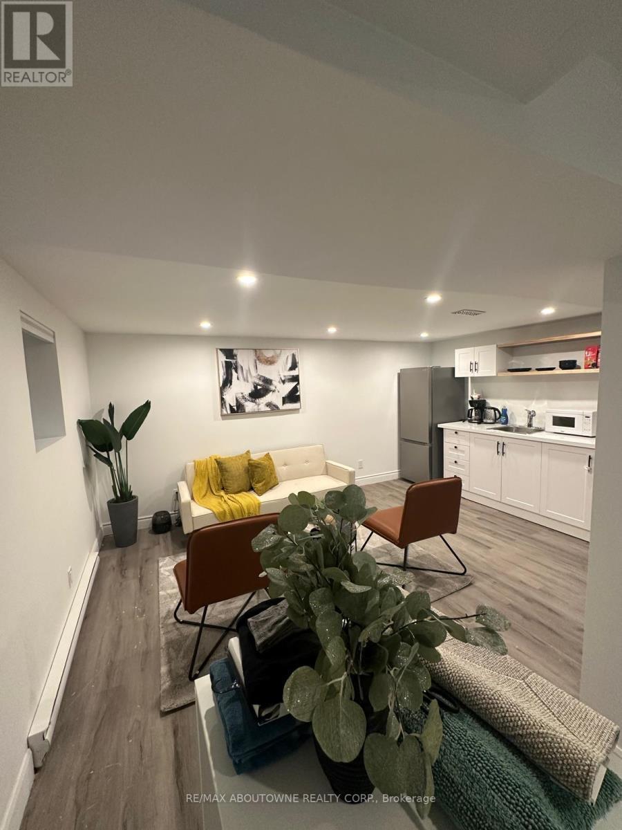 66 Wellington Street S, Hamilton, ON - Indoor