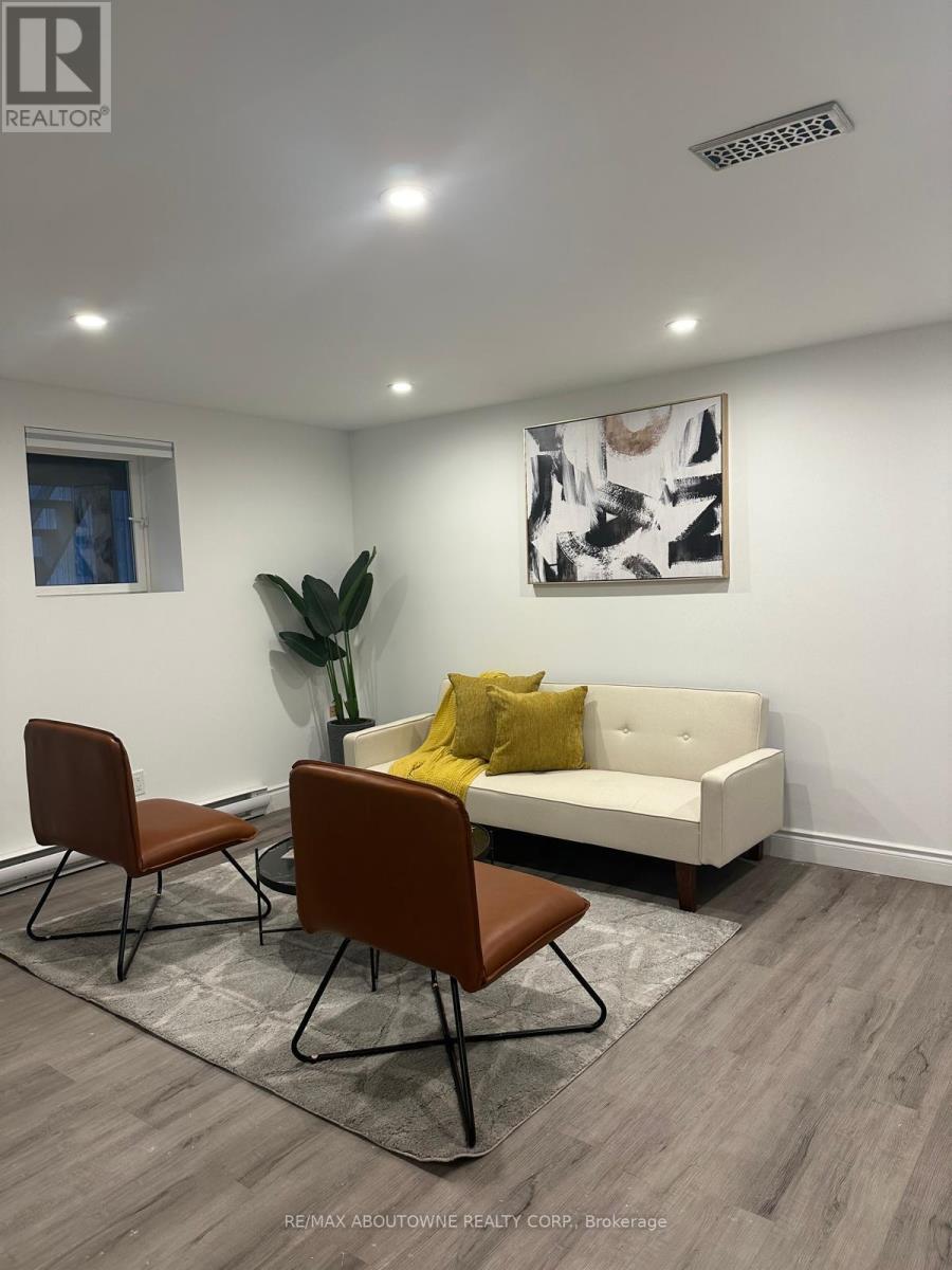 66 Wellington Street S, Hamilton, ON - Indoor