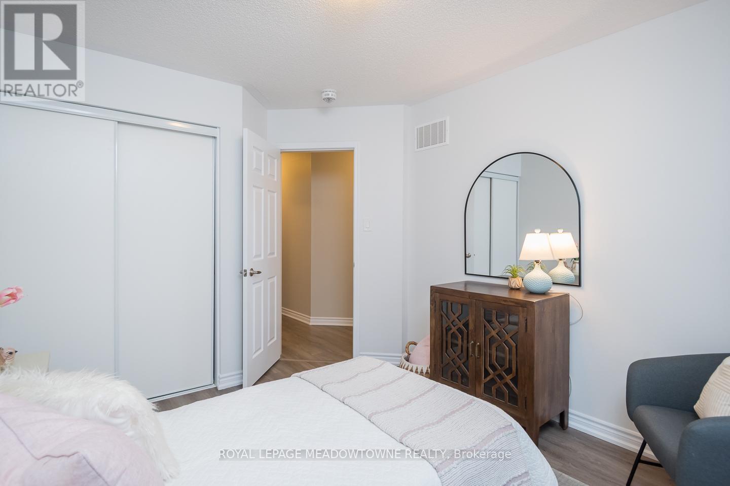 1667 Clitherow Street, Milton, ON - Indoor Photo Showing Bedroom