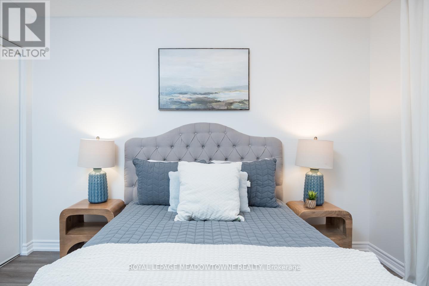 1667 Clitherow Street, Milton, ON - Indoor Photo Showing Bedroom