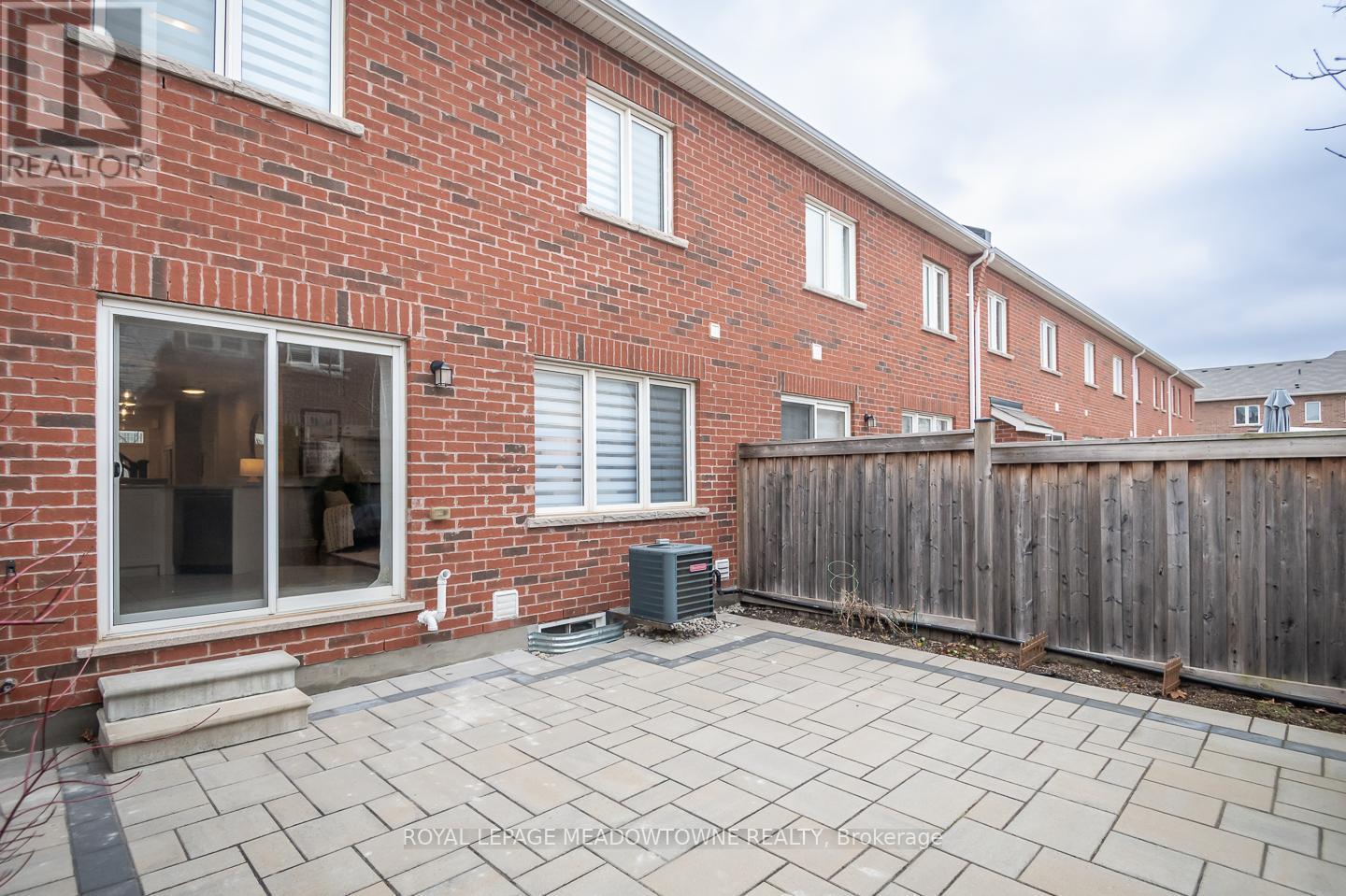 1667 Clitherow Street, Milton, ON - Outdoor With Exterior